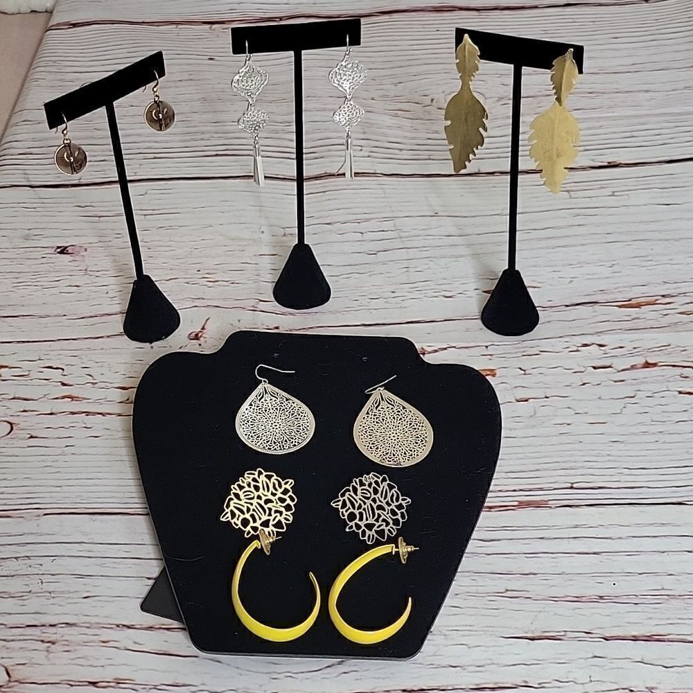 Earring Bundle Six Pairs - Picture 9 of 9